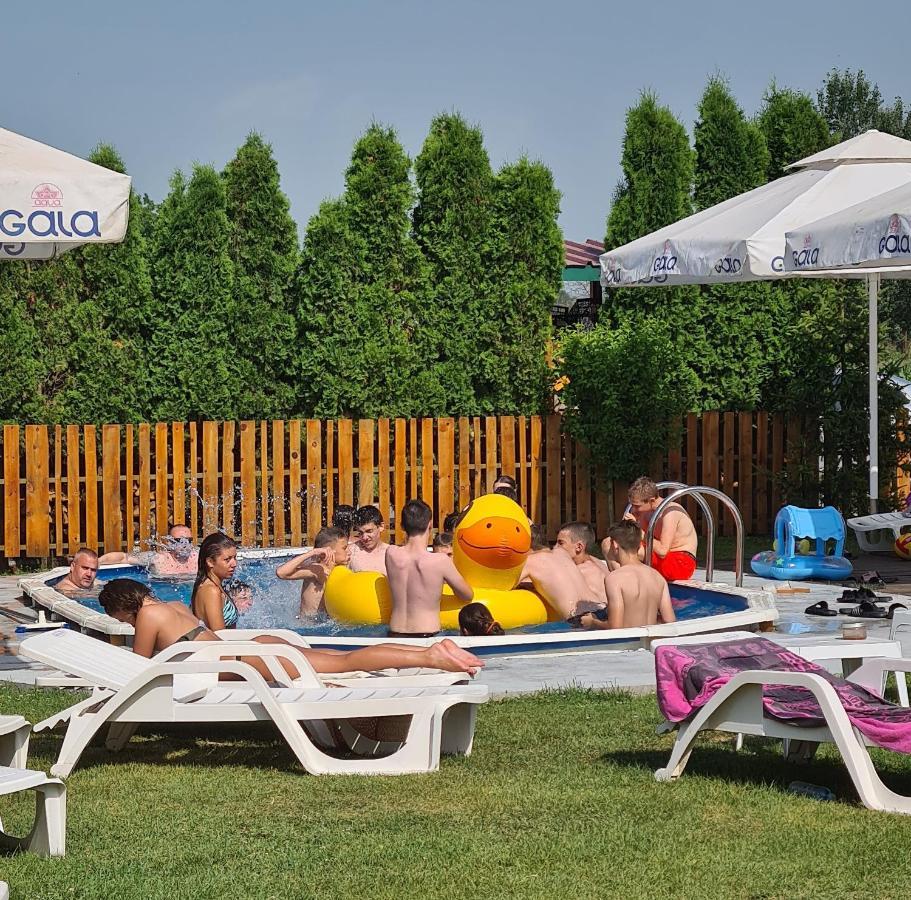 Garni Hotel & Spa Nicolo Krusevac Bagian luar foto